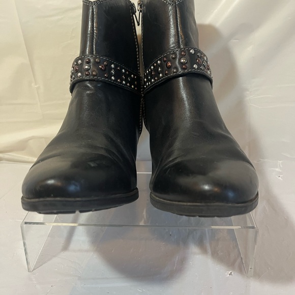 Sofft Noreen Black Leather Studded Harness Heeled Ankle Cowboy‎ Boot - Picture 12 of 15